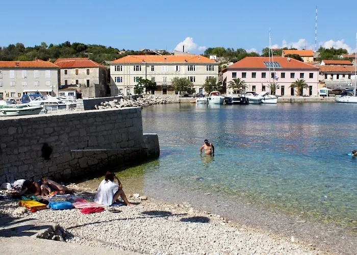 Apartman By The Sea - Dugi Otok - 8156 *